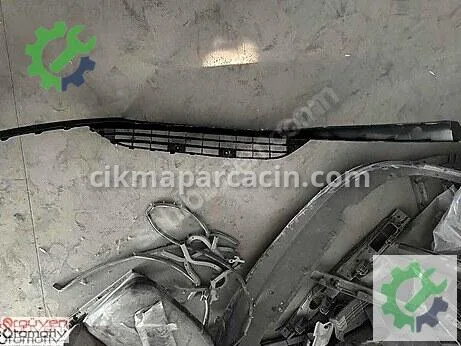 Ford Focus Ön Tampon çıkma parça