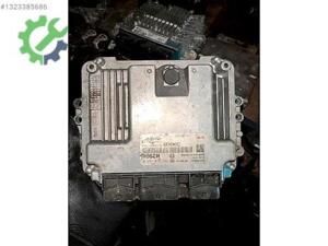 Ford Focus C-Max 1.6 TDCi Motor Beyni 0281015242 8M51-12A650-XC