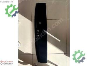Ford Tourneo Courier Bagaj Kilit Karşılık Plastiği ET76-R40352