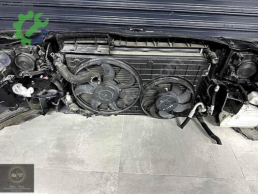 Volkswagen Golf Ön Far çıkma parça