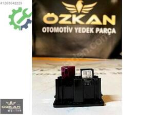 GOLF 7 PASSAT B8 AUX USB PORTU 5Q0 035 724