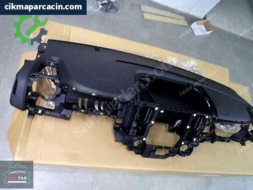 Renault Trafic Torpido çıkma parça