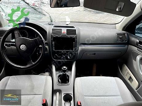 Volkswagen Jetta Torpido çıkma parça