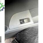 Golf5-Jetta 2006-2010 Depo Kapağı Açma Tuşu
