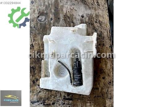 Volkswagen Jetta Cam Suyu Deposu çıkma parça