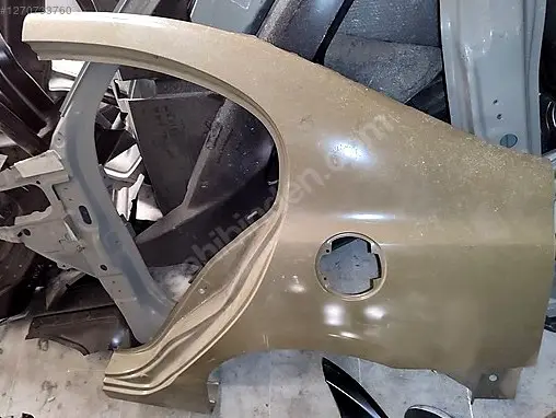 Honda Civic Sol Arka Çamurluk 2005-11 çıkma parça