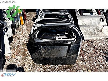 Honda Jazz Bagaj Kapağı çıkma parça
