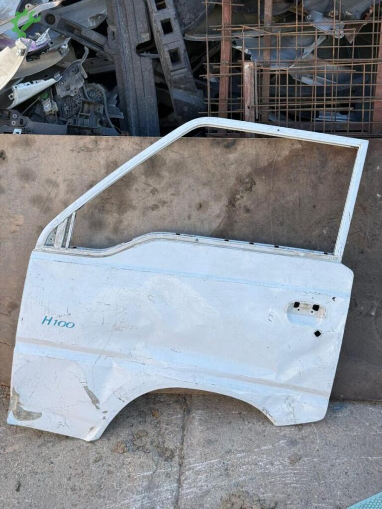 Hyundai H100 Sol Ön Kapı çıkma parça