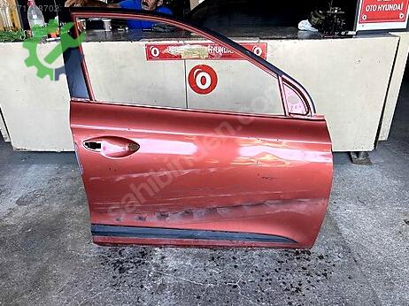 Hyundai i20 Sağ Ön Kapı çıkma parça