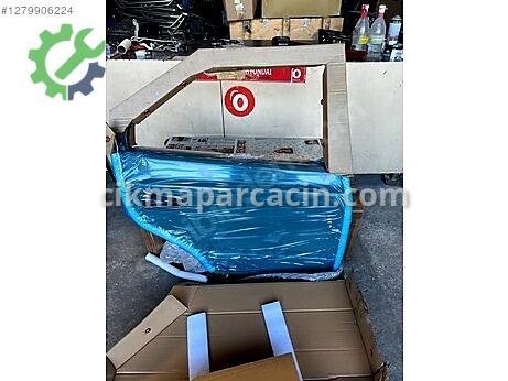 Hyundai Accent Sağ Arka Kapı çıkma parça