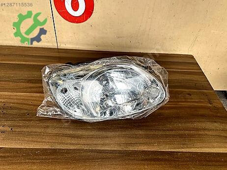 Hyundai Accent Sağ Ön Far çıkma parça
