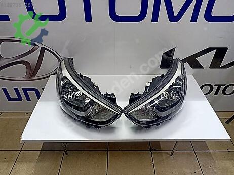 Hyundai Accent Blue Sağ Ön Far çıkma parça