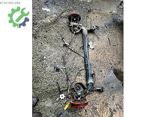 Hyundai Accent Era Arka Dingil çıkma parça