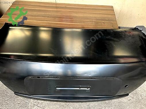 Hyundai Accent Era Bagaj Kapağı çıkma parça
