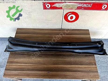 Hyundai Accent Era Ön Panjur çıkma parça
