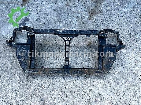 Hyundai Accent Era Ön Panel çıkma parça