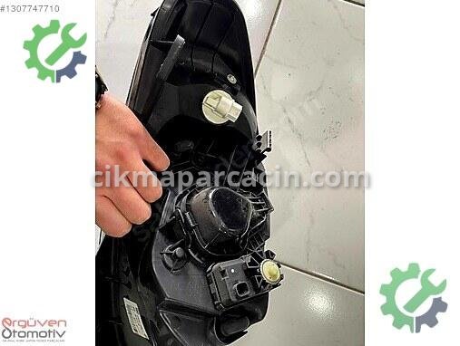 Hyundai Accent Era Sağ Ön Far çıkma parça
