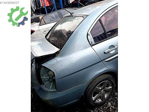 Hyundai Accent Era Sağ Arka Çamurluk çıkma parça