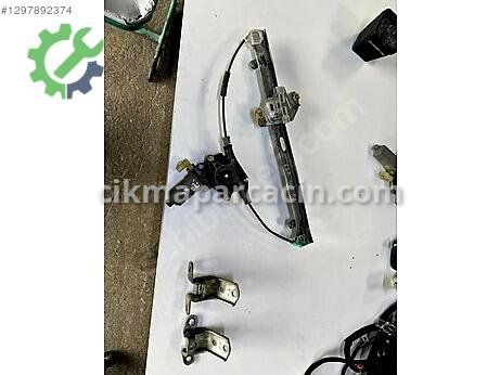 Hyundai Accent Era Sol Ön Cam Krikosu çıkma parça