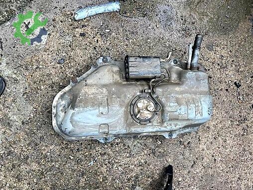 Hyundai Accent Era Yakıt Deposu çıkma parça