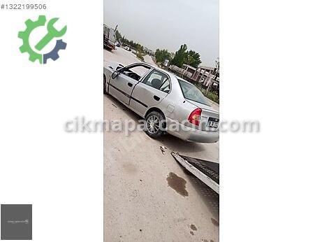 Hyundai Accent Sağ Arka Çamurluk çıkma parça
