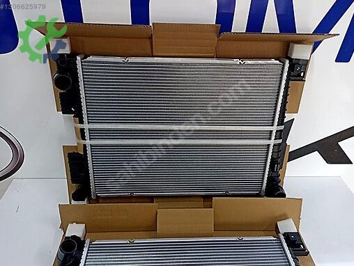 Hyundai i20 Radyatör 25310-Q0300 çıkma parça