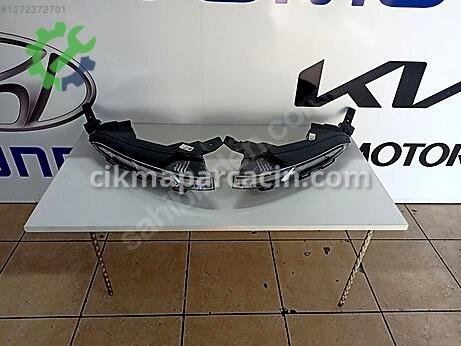 Hyundai Bayon Sağ Ön Far çıkma parça