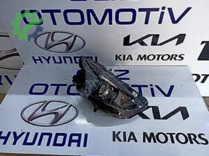 HYUNDAİ BAYON SAĞ FAR ORİJİNAL ÇIKMA