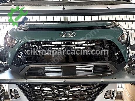 Hyundai Bayon Sağ Ön Far çıkma parça