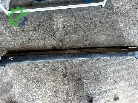 Hyundai Bayon Sol Marşpiyel Sacı çıkma parça
