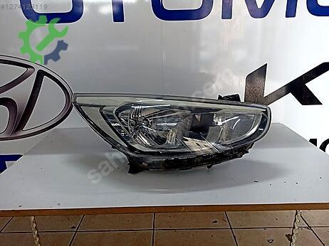 Hyundai Accent Blue Sağ Ön Far çıkma parça