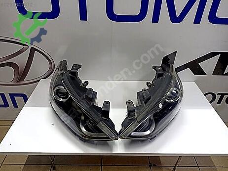 Hyundai Elantra Sol Ön Far çıkma parça
