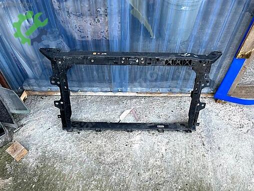 Hyundai Elantra Ön Panel çıkma parça