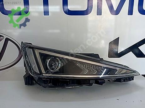 Hyundai Elantra Sağ Ön Far çıkma parça