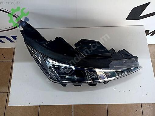 Hyundai Elantra Sağ Ön Far çıkma parça