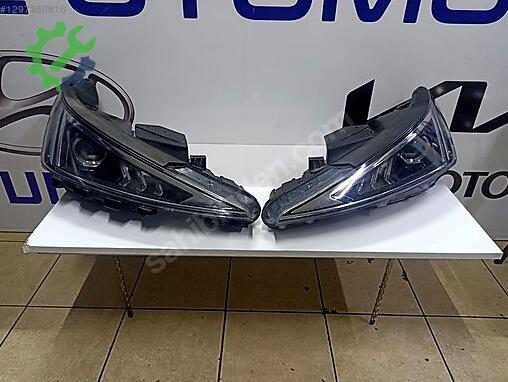 Hyundai Elantra Sağ Ön Far çıkma parça