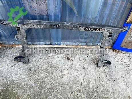 Hyundai Elantra Ön Panel çıkma parça