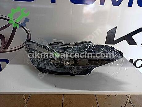 Hyundai Elantra Sağ Ön Far çıkma parça
