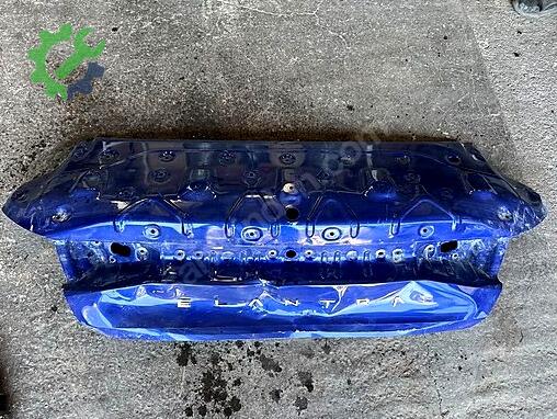 Hyundai Elantra Bagaj Kapağı çıkma parça