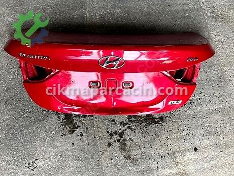 Hyundai Elantra Bagaj Kapağı çıkma parça