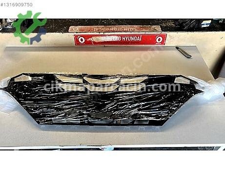 Hyundai Elantra Ön Panjur çıkma parça