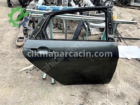 Hyundai Elantra Sağ Arka Kapı çıkma parça