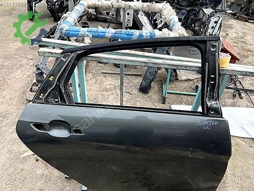 Hyundai Elantra Sağ Arka Kapı çıkma parça
