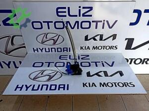 Hyundai Elantra Sağ Ön Kapı Kilidi çıkma parça