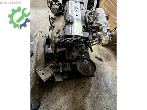 HYUNDAİ GETZ 1.4 BENZİNLİ GAZ KELEBEĞİ SÖKME
