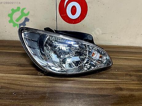 Hyundai Getz Sağ Ön Far çıkma parça