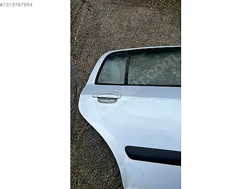 Hyundai Getz Sağ Arka Kapı çıkma parça