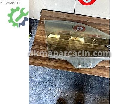 Hyundai Getz Sağ Ön Kapı Camı çıkma parça