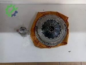 HYUNDAİ H100 2.5 DEBRİYAJ SETİ SIFIR YEDEK PARÇA