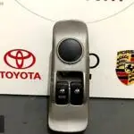 HYUNDAİ H100 SOL ÖN CAM DÜĞMESİ ORJİNAL